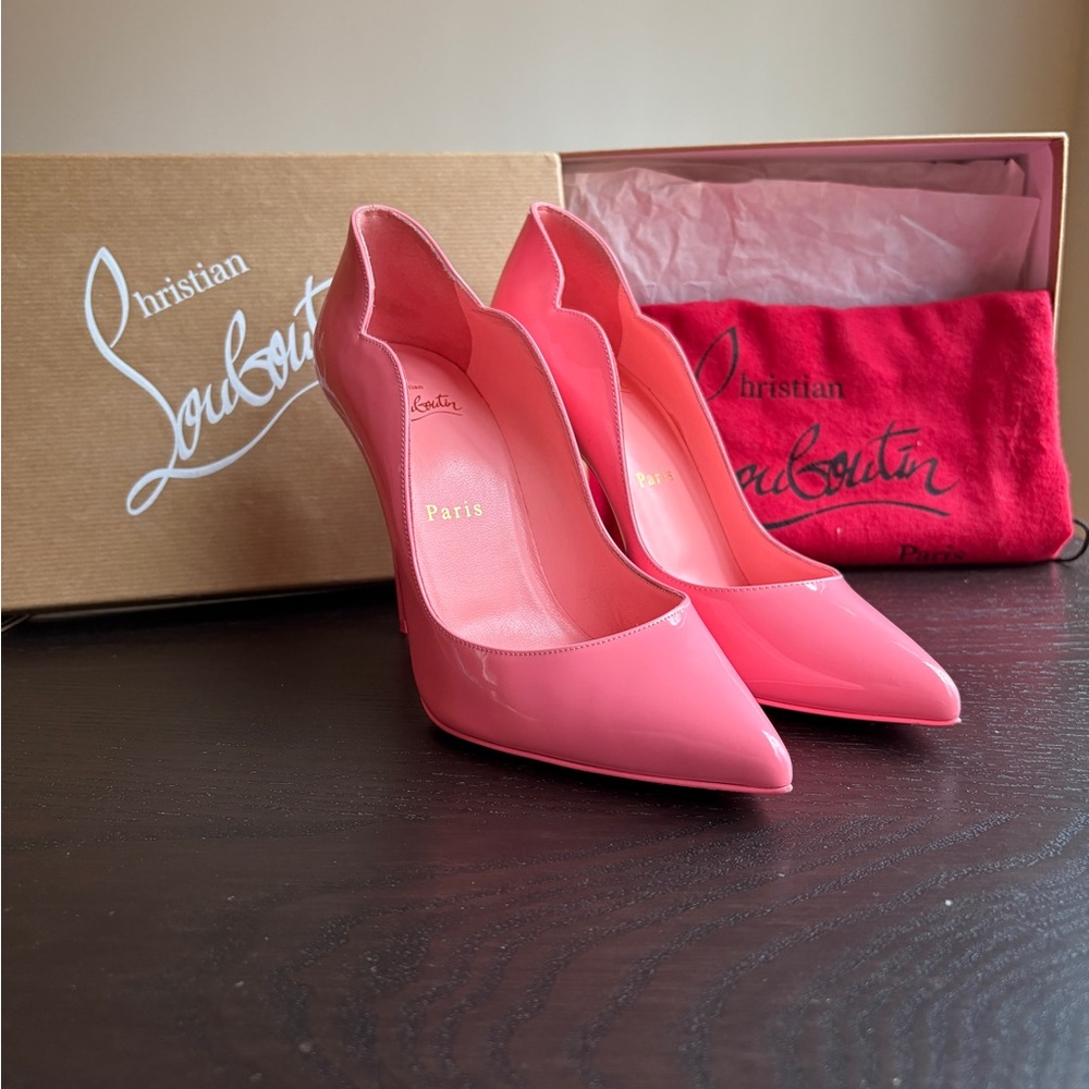 Christian Louboutin Hot Chick Bubble Gum Pink Glossy Heels